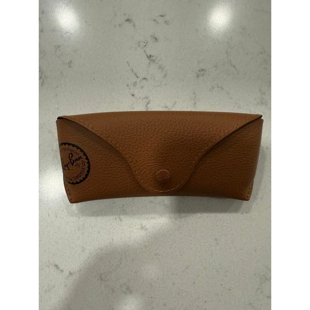 Ray Ban Sunglasses Brown Case - Like New